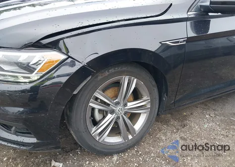 2020 Volkswagen Jetta 1.4T R-Line/1.4T S/1.4T Se из США, поврежденный, VIN 3VWCB7BU6LM017352